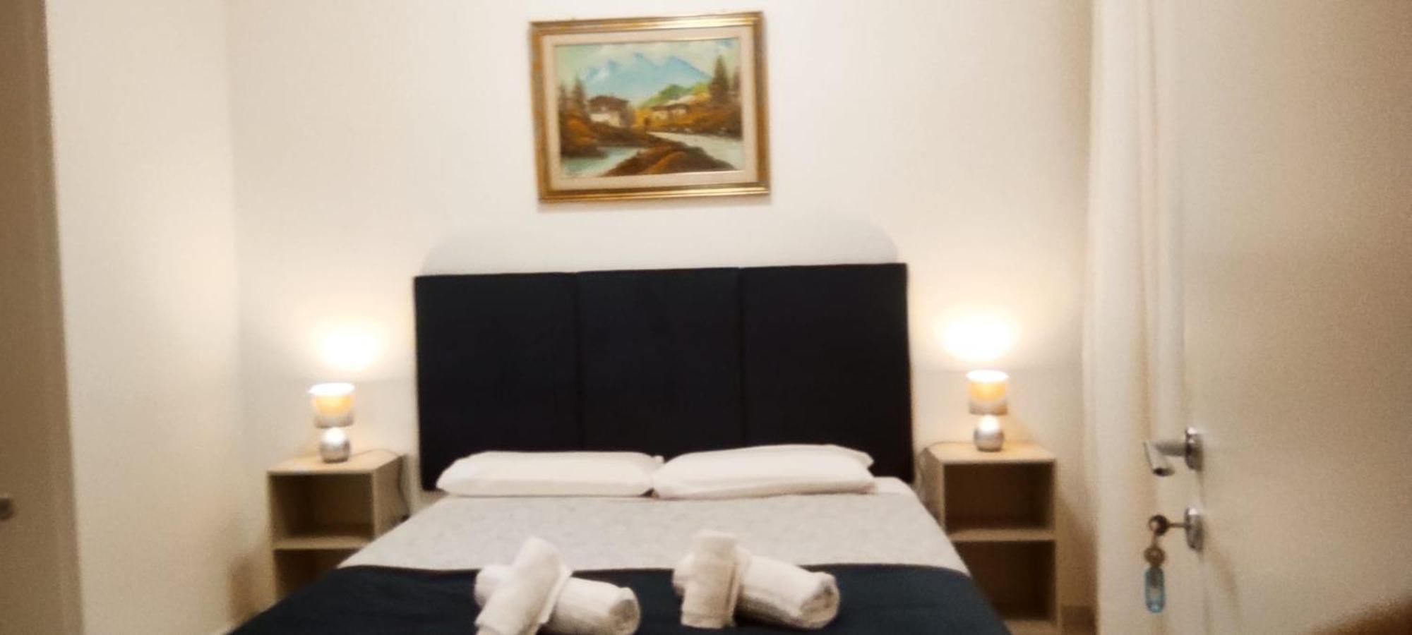 Stazione Telese 41 Bed & Breakfast โรม ภายนอก รูปภาพ